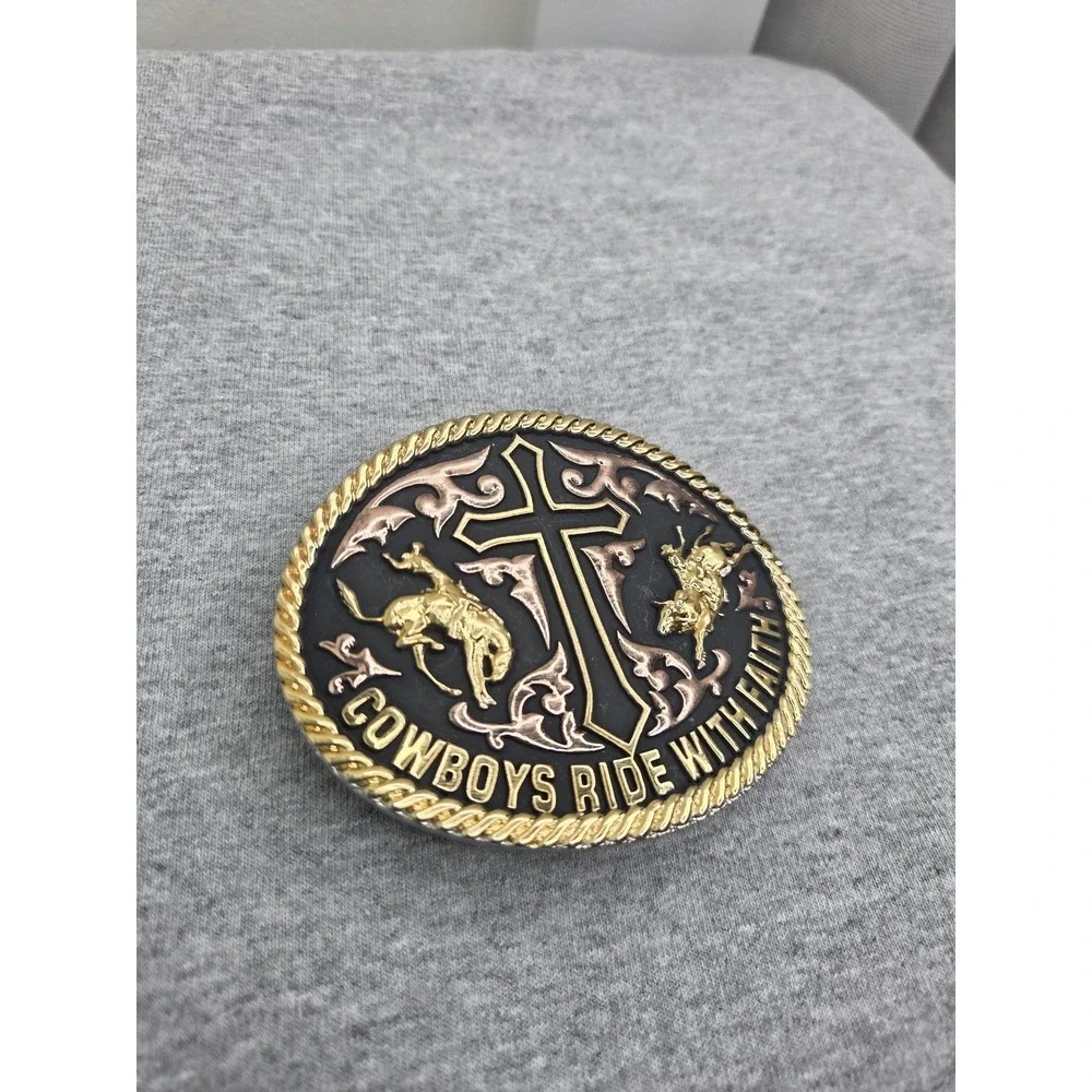 Cody James Cowboys Ride with Faith Large Western Rodeo Rope Belt Buckle Cross